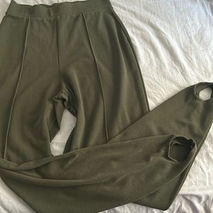 Retro 80’s Stirrup Pants